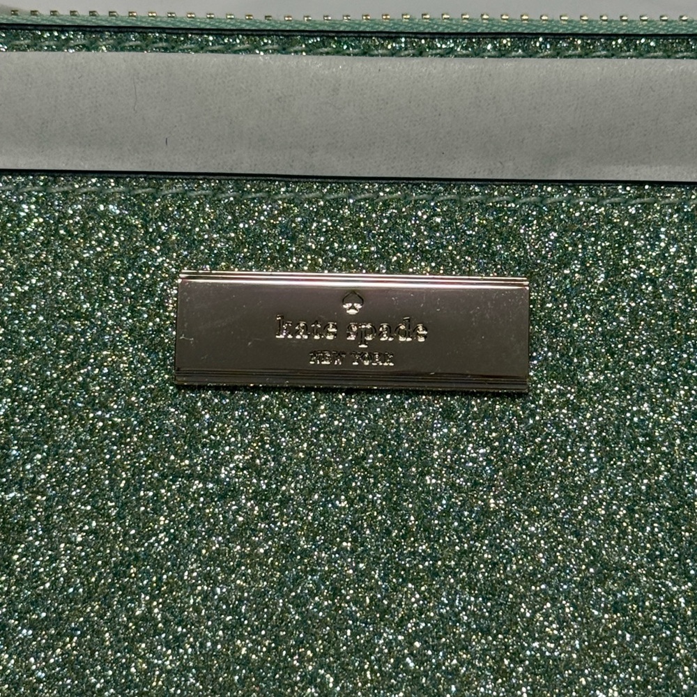 NWT Kate Spade Kenzie Boxed Glitter Large Slim Cardholder in Seawater Green - Picture 8 of 12